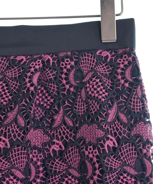DESIGNWORKS Knee length skirts