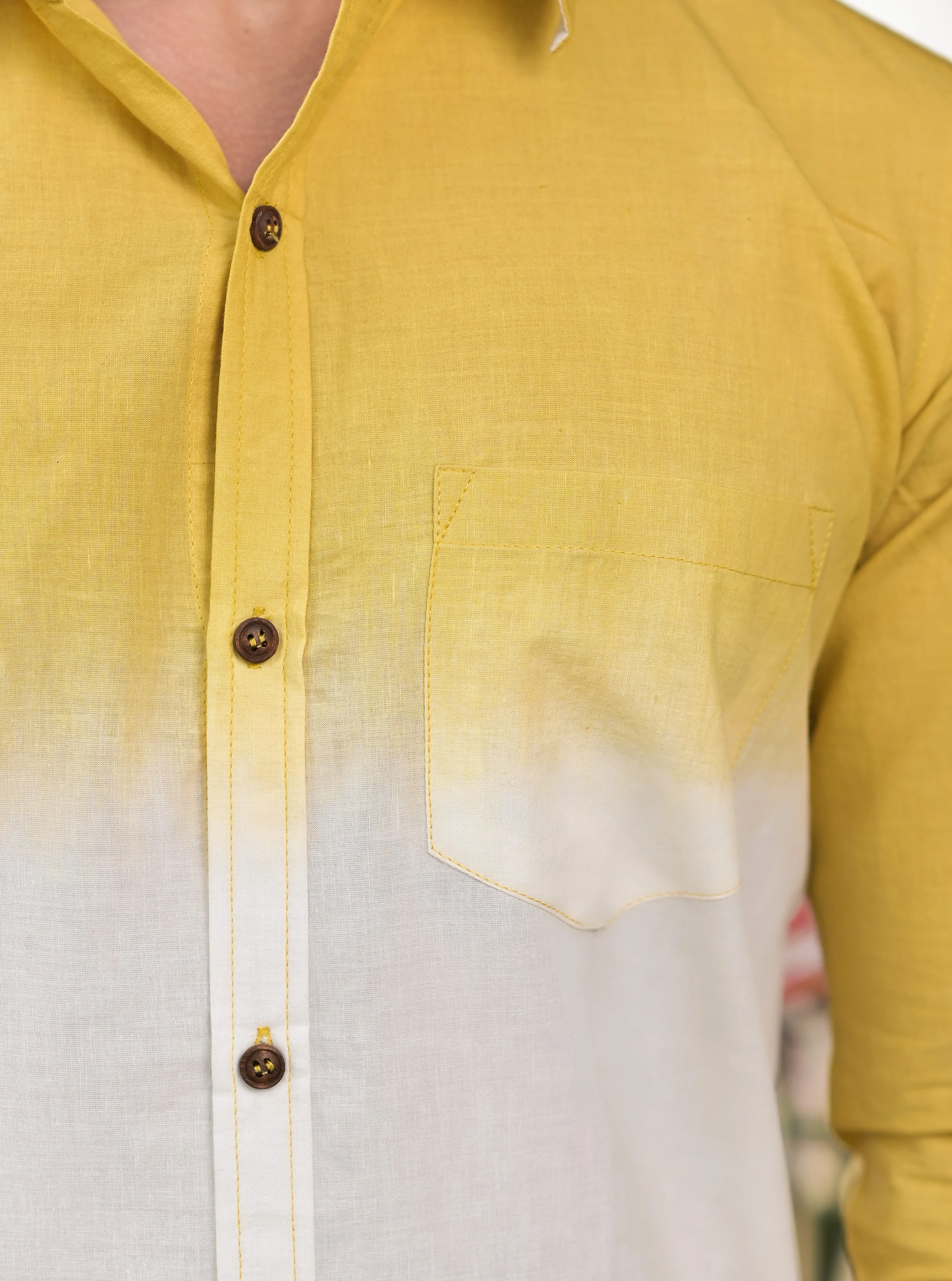 Men Ombre Printed Cotton Casual Shirt